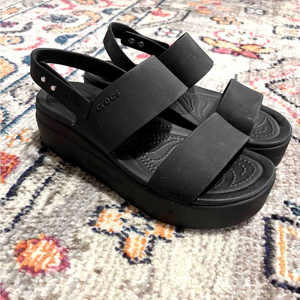 Crocs Brooklyn Sandals